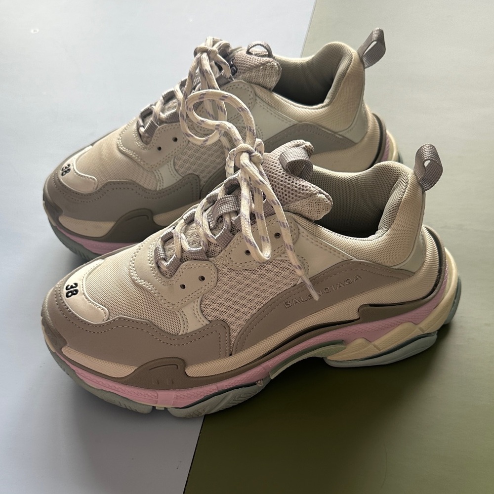 Balenciaga Women's Cream and Pink Sneakers